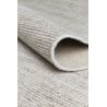 Tapis Contemporain tissé main en laine et soie de bambou Oat Gris clair