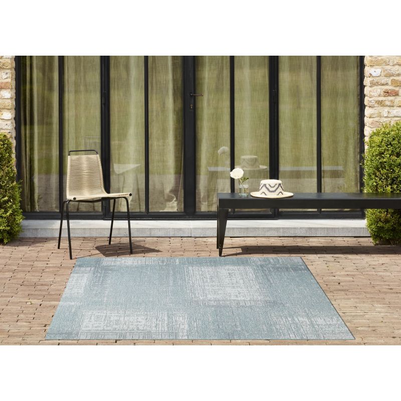 Tapis outdoor/ indoor en polypropylène motifs géométriques Aponi vert d'eau