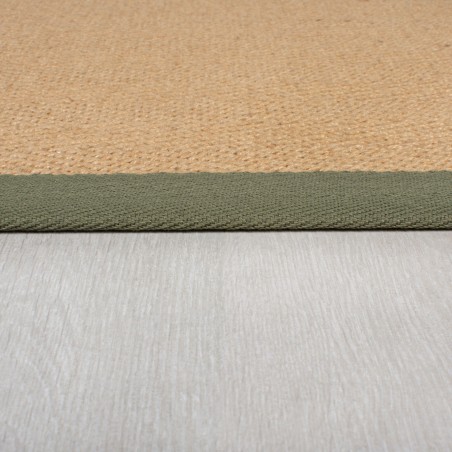 Tapis Herringbone en jute avec bords verts zoom finition Tapis Herringbone en jute avec bords verts zoom finition
