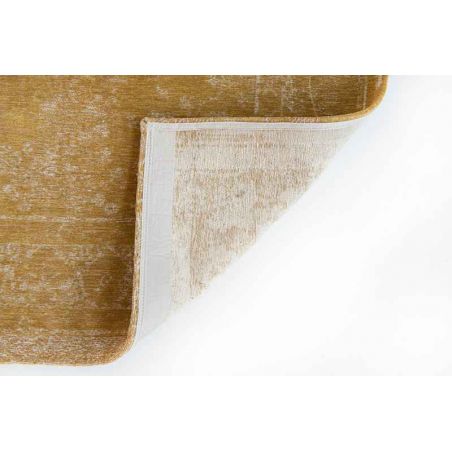 dessous du tapis dessous du tapis