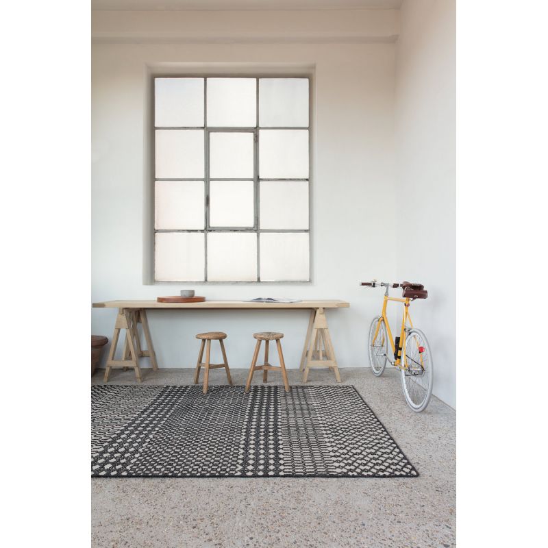 Tapis Design noué Main Switch Noir