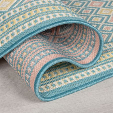 Dessous du tapis Dessous du tapis