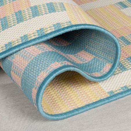 Dessous du tapis Dessous du tapis