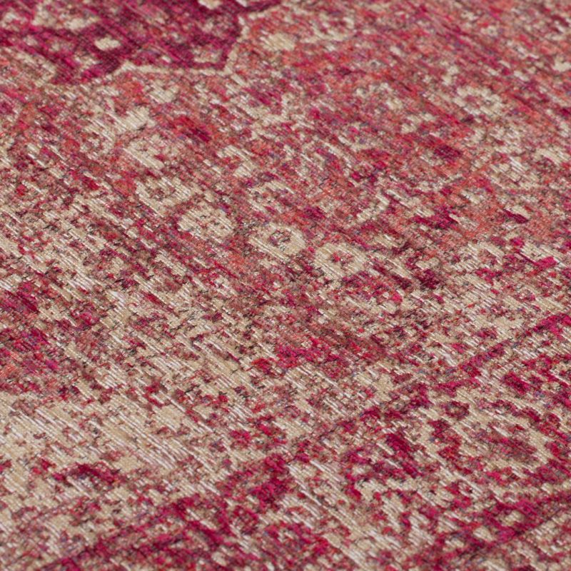 Tapis style persan Rose fushia Antique detail