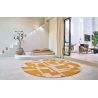Tapis contemporain ocre en PET Papercut Curry rond salon