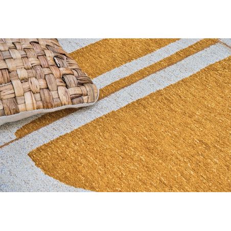 Tapis contemporain ocre en PET Papercut Curry coussin Tapis contemporain ocre en PET Papercut Curry coussin