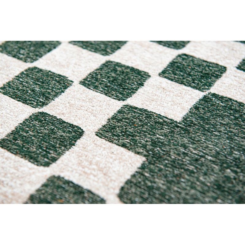 Tapis moderne décor damiers vert en PET Deep Green motif