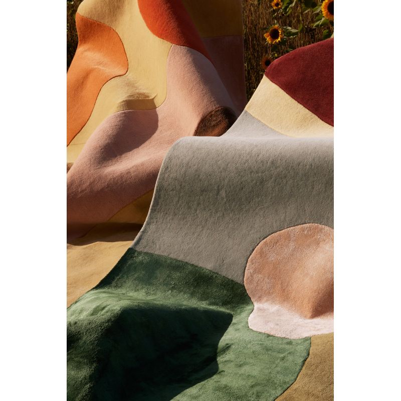 Tapis prestige laine et viscose multicolore Sleeping Flower motif