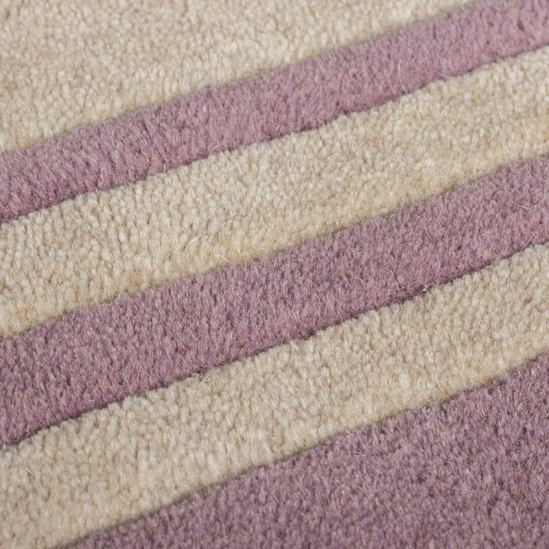 Tapis en laine mauve Lois detail