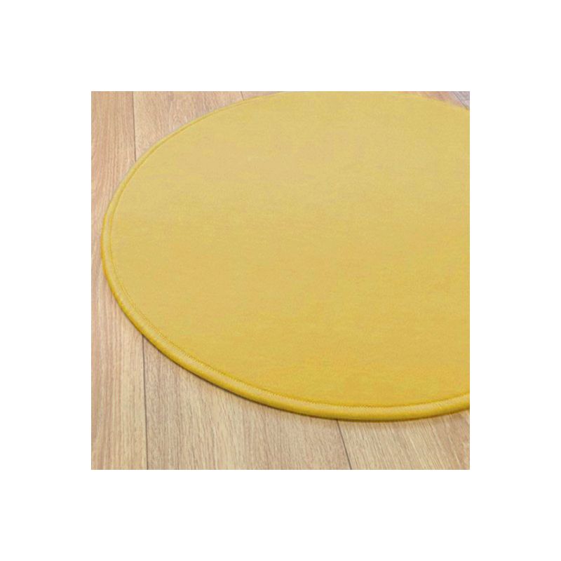 Tapis sur Mesure Rond Jaune gamme Modena en entier