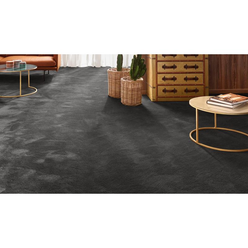 Tapis sur Mesure Rond Noir gamme Safira bureau