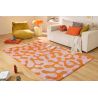 Tapis design seventies rose Brighton salon