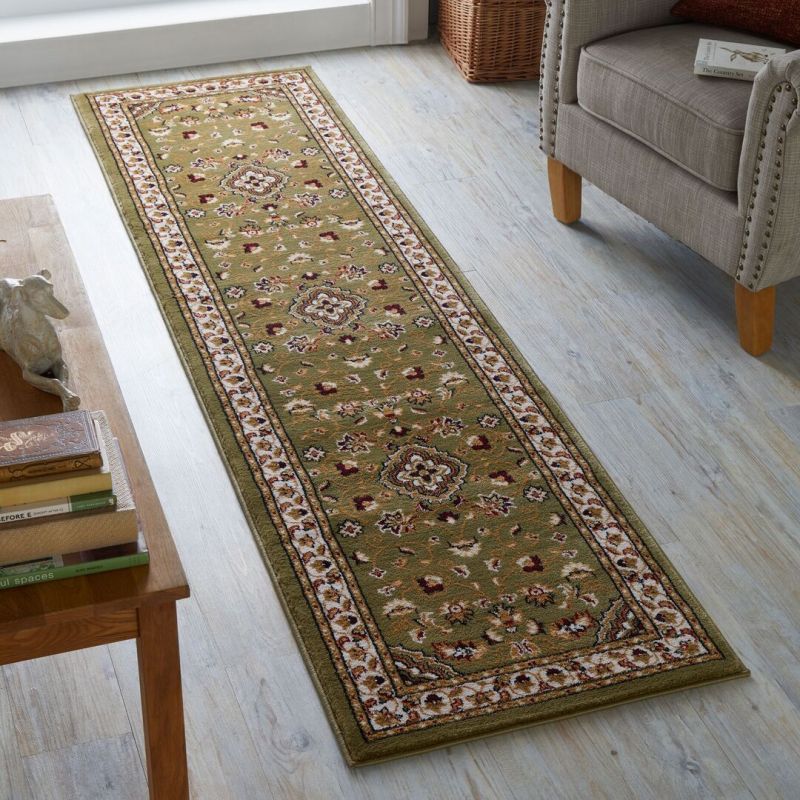 Tapis de salon à motifs persans vert Sherborne couloir ambiance