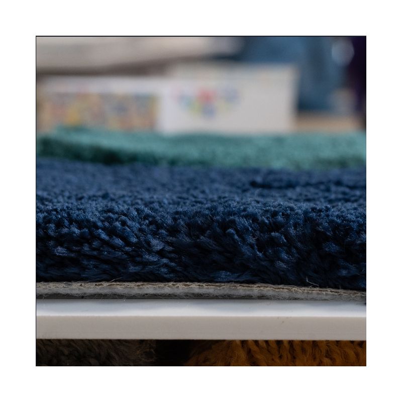 Tapis sur Mesure Rond bleu marine Kiev bordure