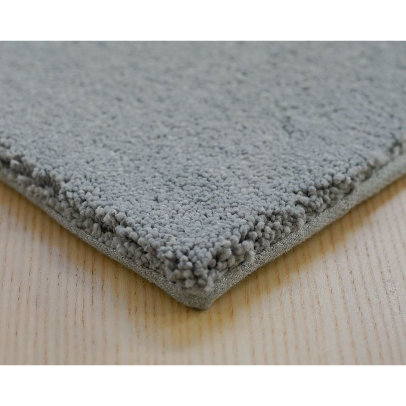 Tapis sur Mesure rectangulaire ou carré Bleu ciel Belgrado angle