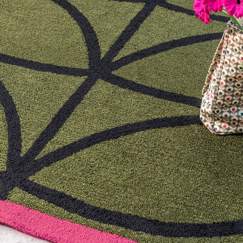 Tapis d'extérieur Vert Olive Linear Stem detail
