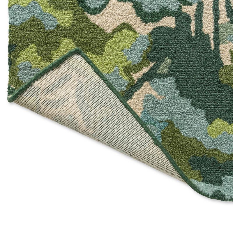 Tapis indoor/ outdoor en PET recyclé motif végétal vert Tree Tops revetement