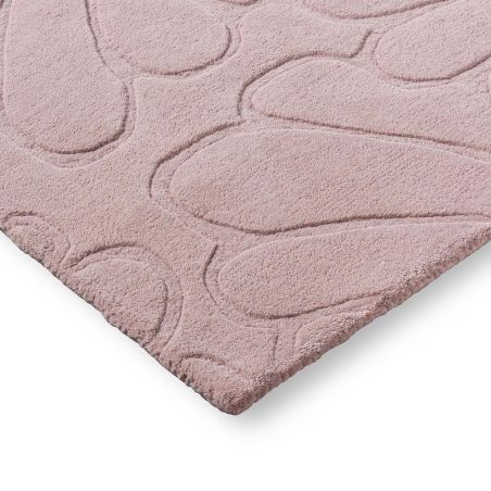 Tapis haut de gamme en laine motif floral rose angle Tapis haut de gamme en laine motif floral rose angle