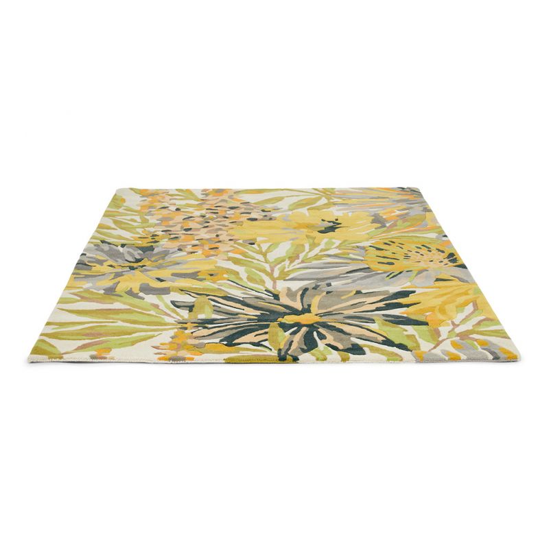Tapis haut de gamme en laine et viscose Floreale jaune Harlequin à plat