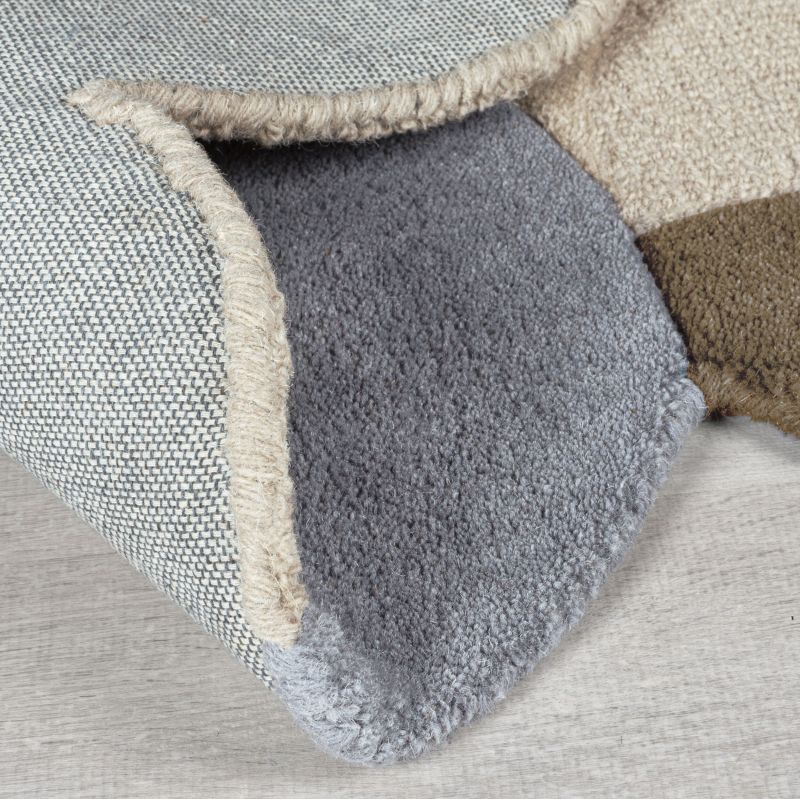 tapis de couloir en laine beige multicolore Abstract Mia Frame détail revetement