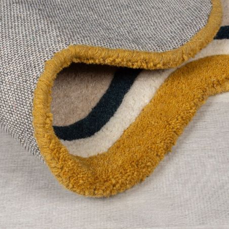 Tapis en laine forme originale Scallop