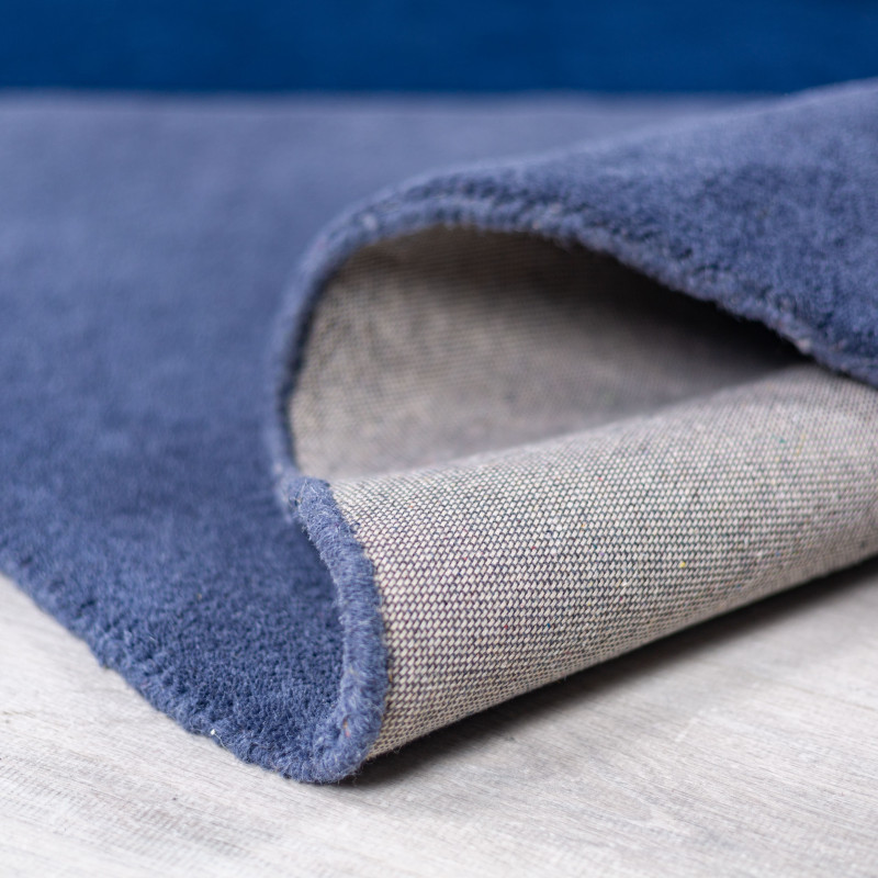 Tapis de salon en laine bleu Abstract Mia Segment