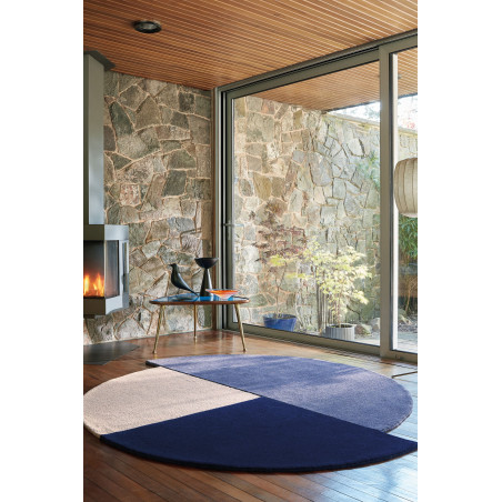 Tapis de salon en laine bleu Abstract Mia Segment