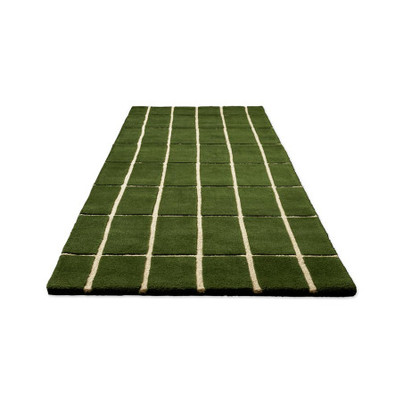 Tapis de couloir haut de gamme en laine vert Tiiliskivi par Marimekko à plat