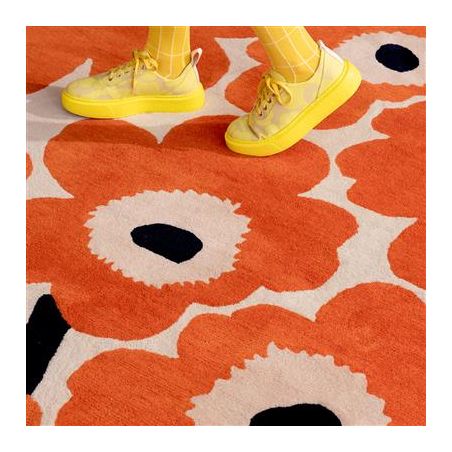Tapis haut de gamme en laineorange Unikko par Marimekko motif