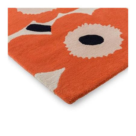 Tapis de couloir en laine orange Unikko par Marimekko coin