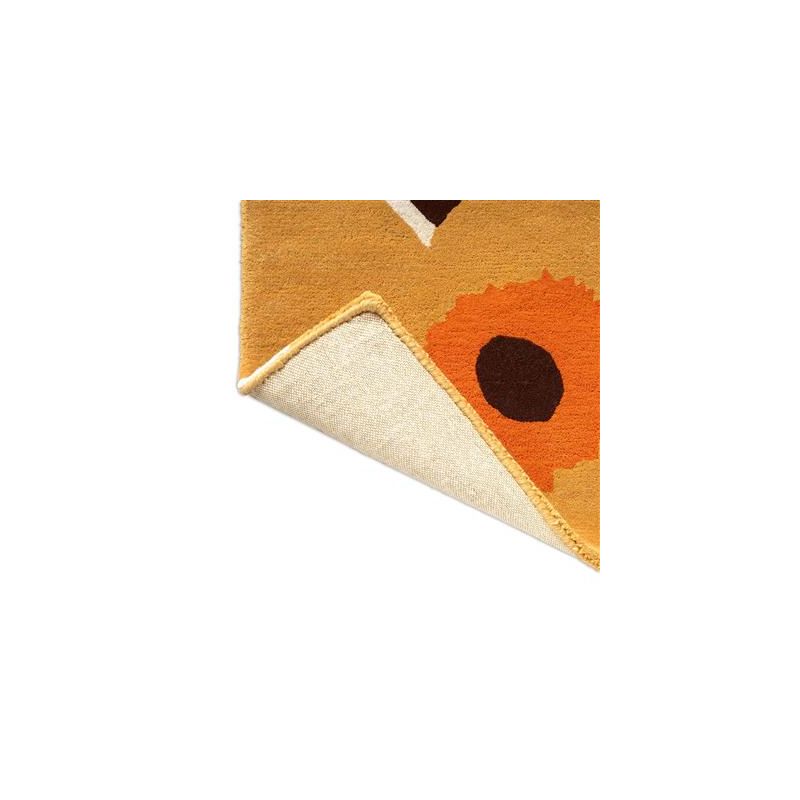 Tapis de couloir en laine miel Unikko par Marimekko dos