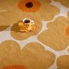 Tapis de couloir en laine miel Unikko par Marimekko DETAIL