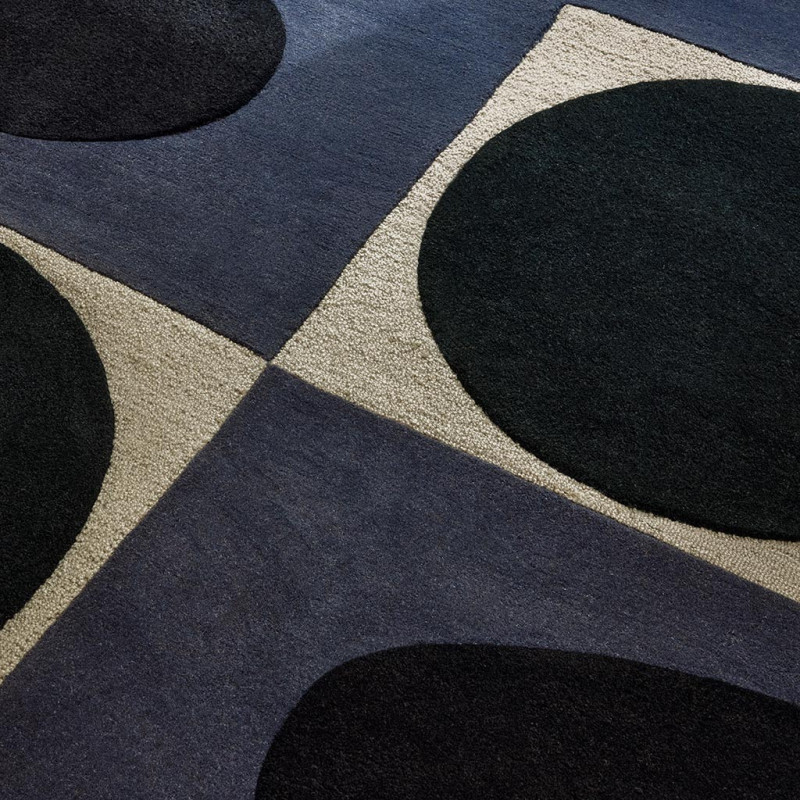 Tapis en laine tufté main Spot Square bleu marine motif