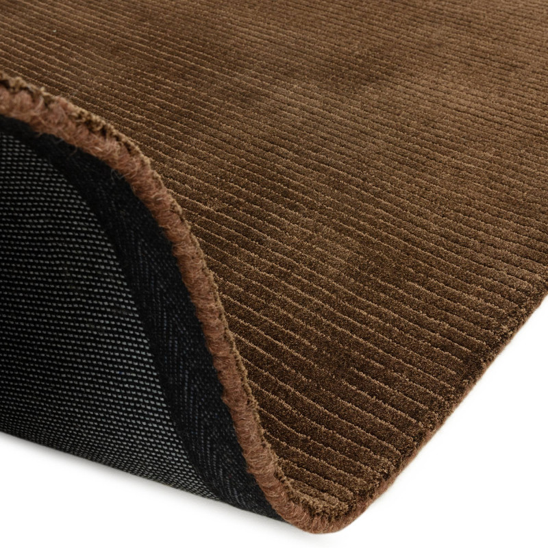 Tapis de salon tissé à la main en polyester recyclé marron chocolat Rowan