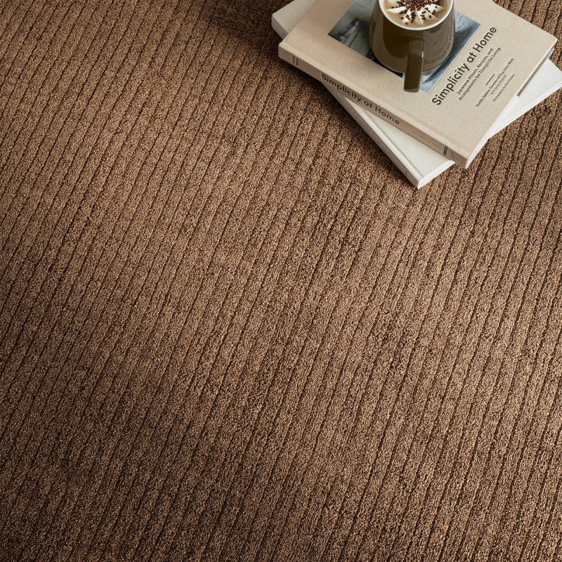 Tapis de salon tissé à la main en polyester recyclé marron chocolat Rowan