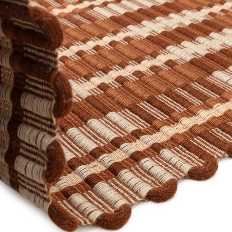 Tapis de salon tissé à la main en polyester recyclé orange rouille Arden
