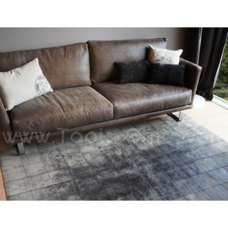Tapis en cuir de vache Home Spirit modèle Walker Tapis en cuir de vache Home Spirit modèle Walker