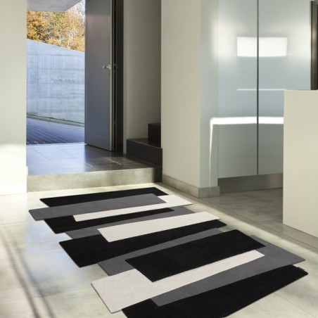 Tapis Contemporain en laine Pebbles Noir par Angelo 170 x 240 cm Tapis Contemporain en laine Pebbles Noir par Angelo 170 x 240 cm