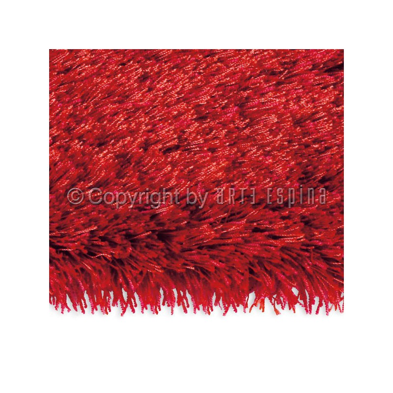 Tapis shaggy uni rouge en acrylique Arte Espina