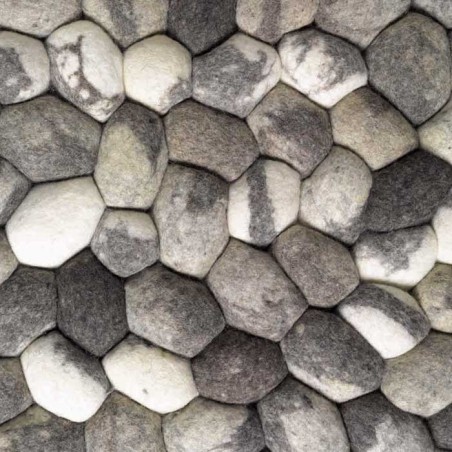 Tapis Design On The Rocks beige en galets de laine par Angelo Tapis Design On The Rocks beige en galets de laine par Angelo