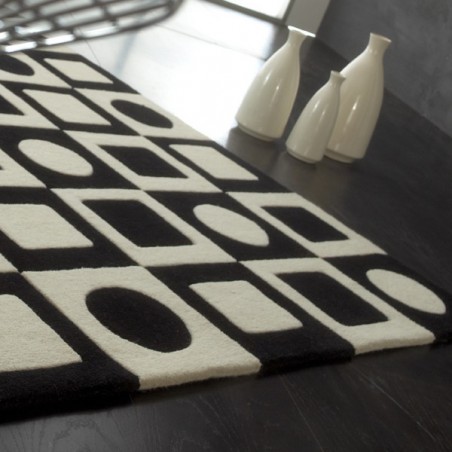Tapis Contemporain Simbols noir et blanc en laine par Carving Tapis Contemporain Simbols noir et blanc en laine par Carving